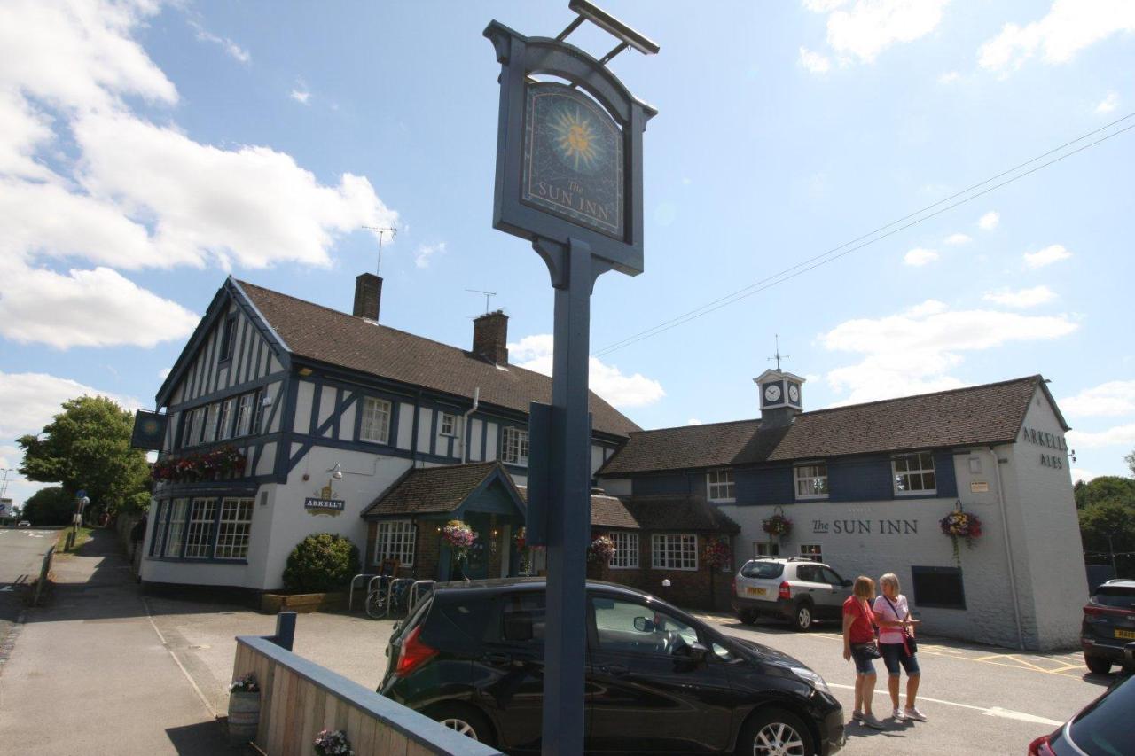 The Sun Inn Swindon Zewnętrze zdjęcie