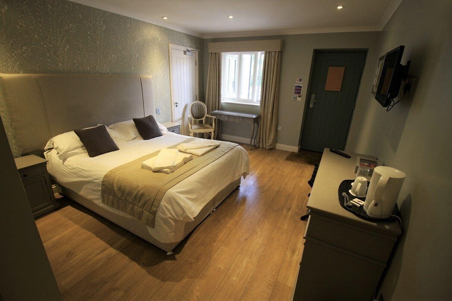 The Sun Inn Swindon Zewnętrze zdjęcie